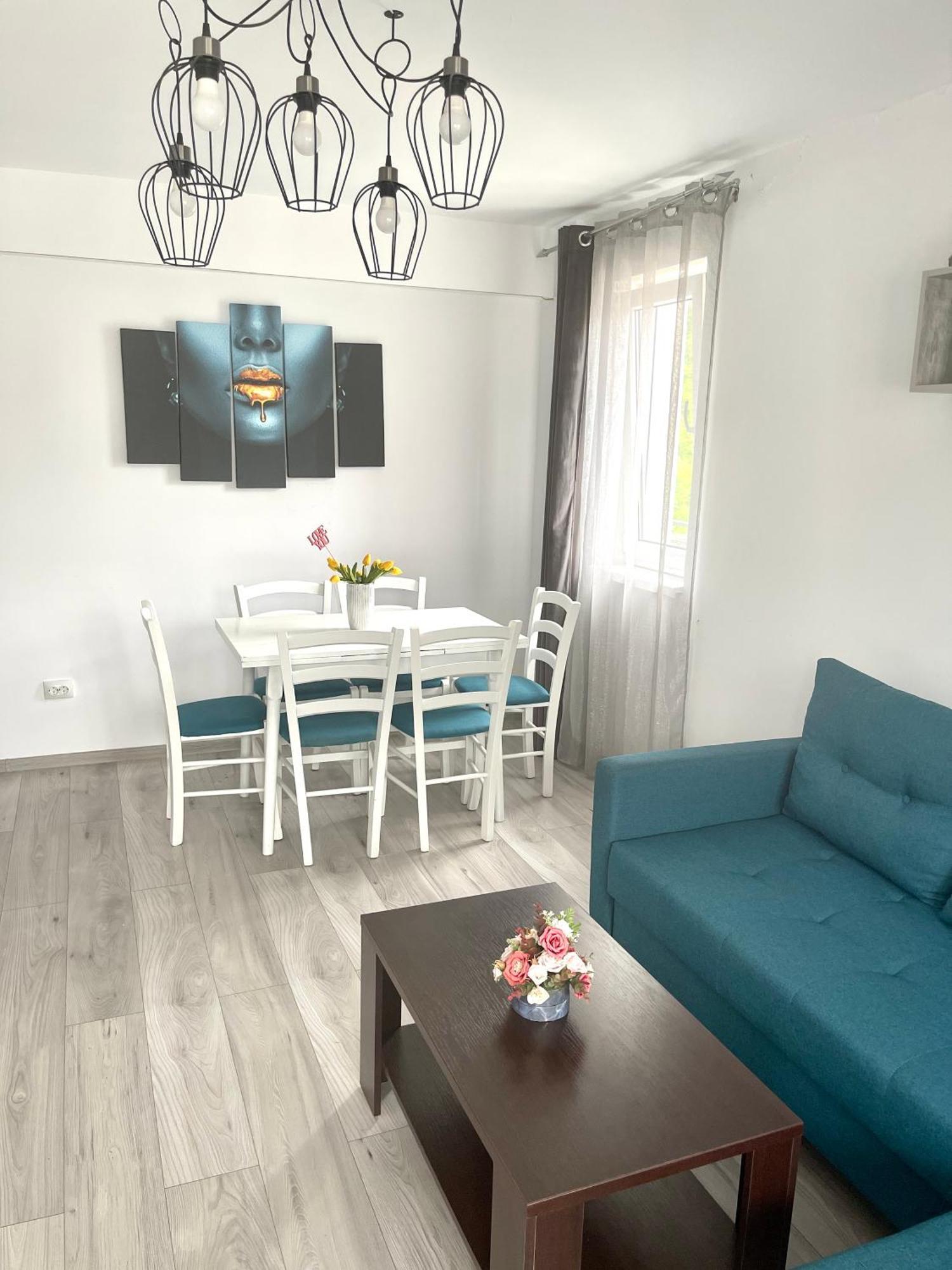 Westcity Apartment
